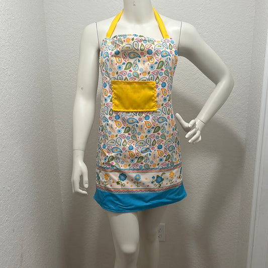 “PaisleyFloral” Embroidered Reversible Apron