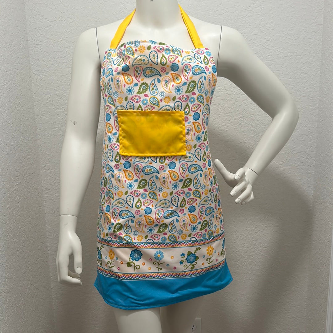 “PaisleyFloral” Embroidered Reversible Apron