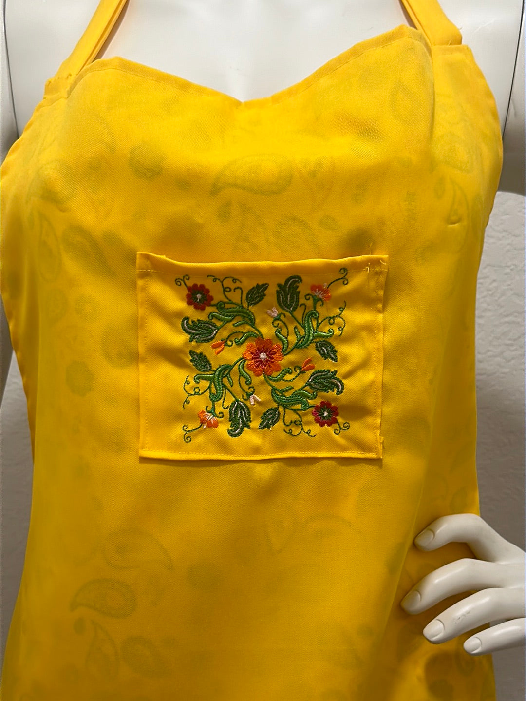 “PaisleyFloral” Embroidered Reversible Apron